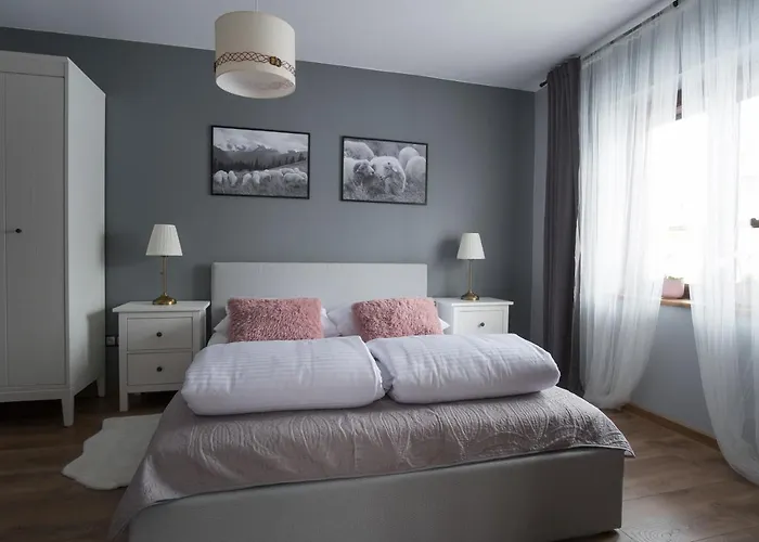 Lägenhet Henrykowka Apartzakop *